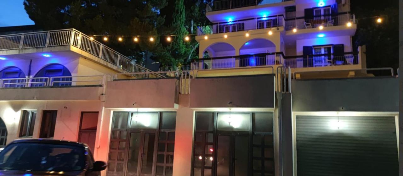 Apartments Nautilus Ulcinj Esterno foto