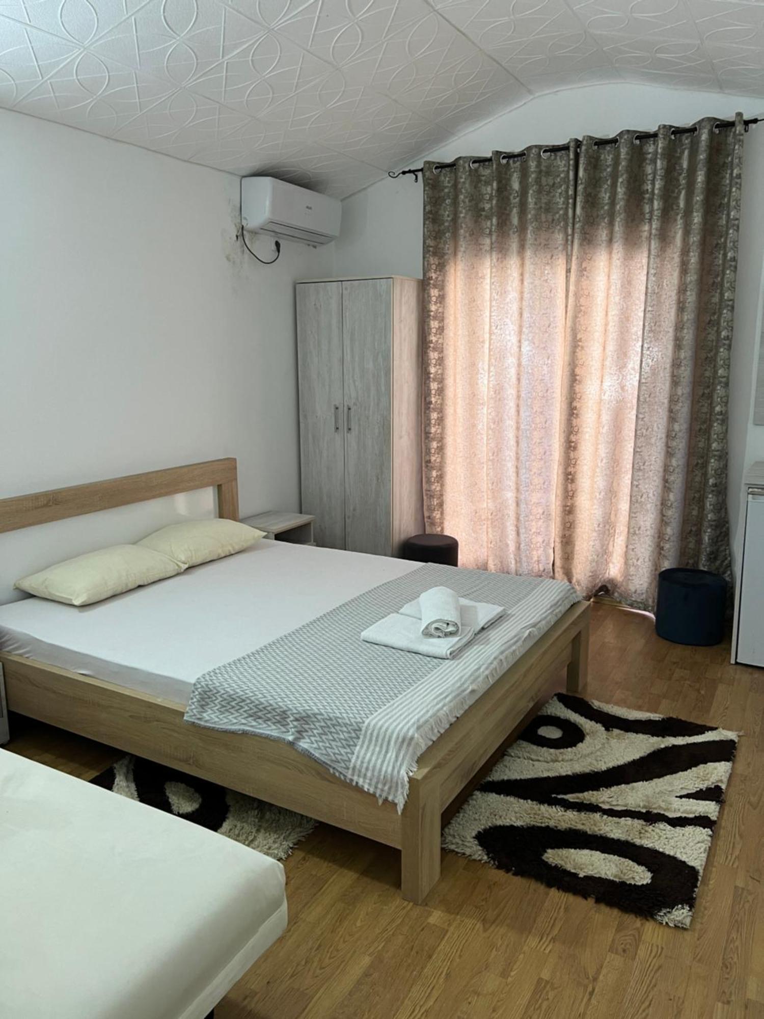 Apartments Nautilus Ulcinj Esterno foto