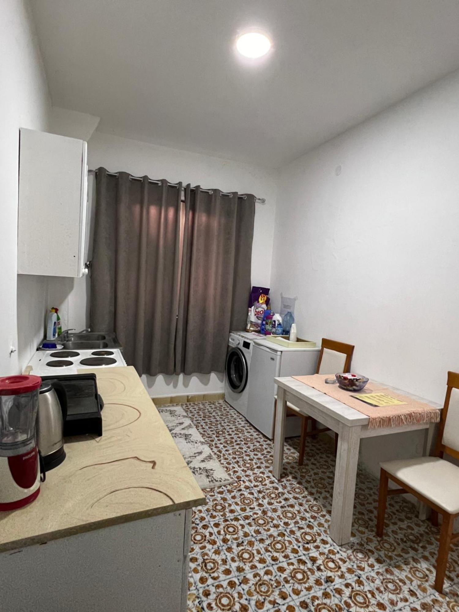 Apartments Nautilus Ulcinj Esterno foto