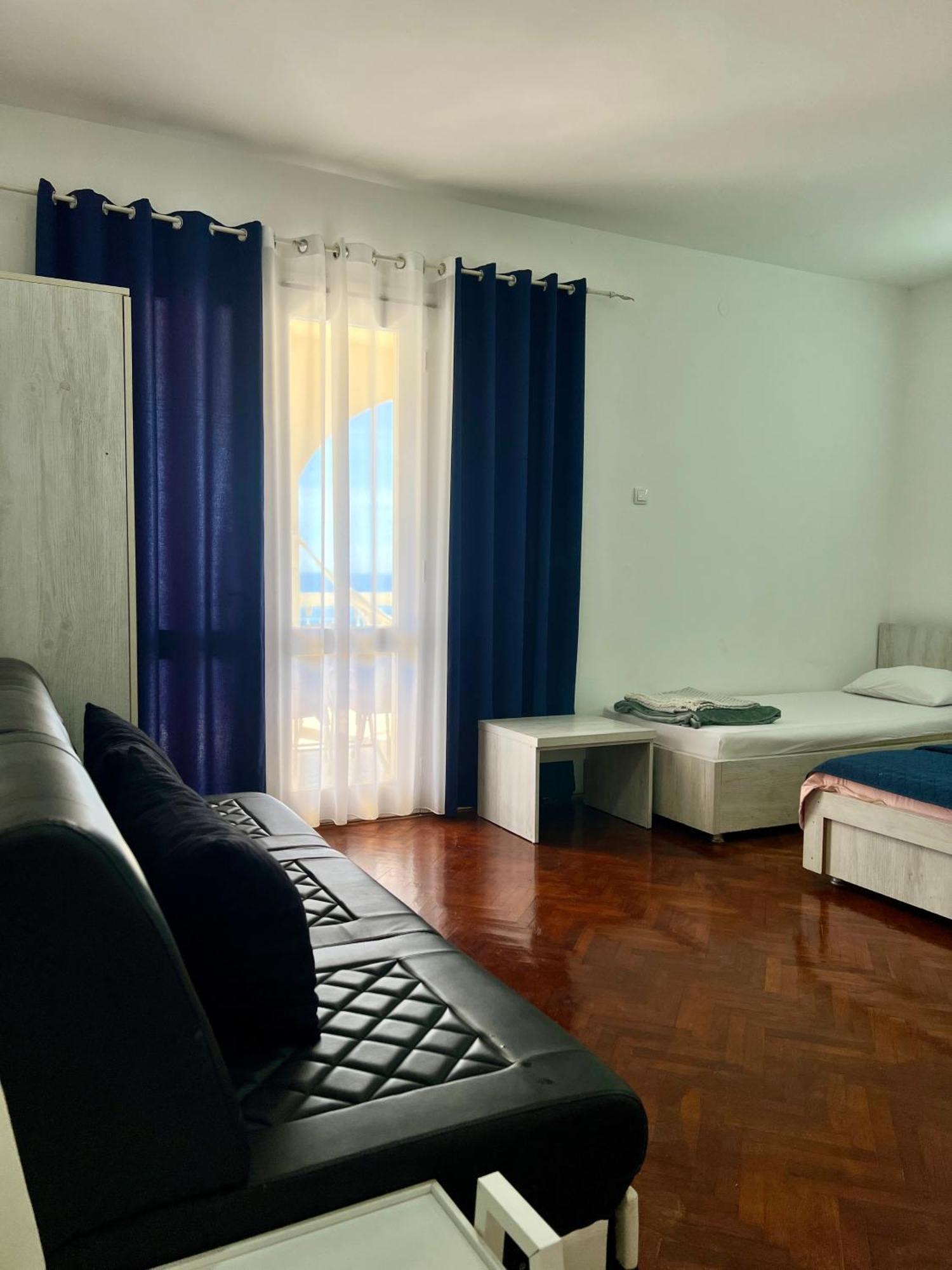 Apartments Nautilus Ulcinj Esterno foto